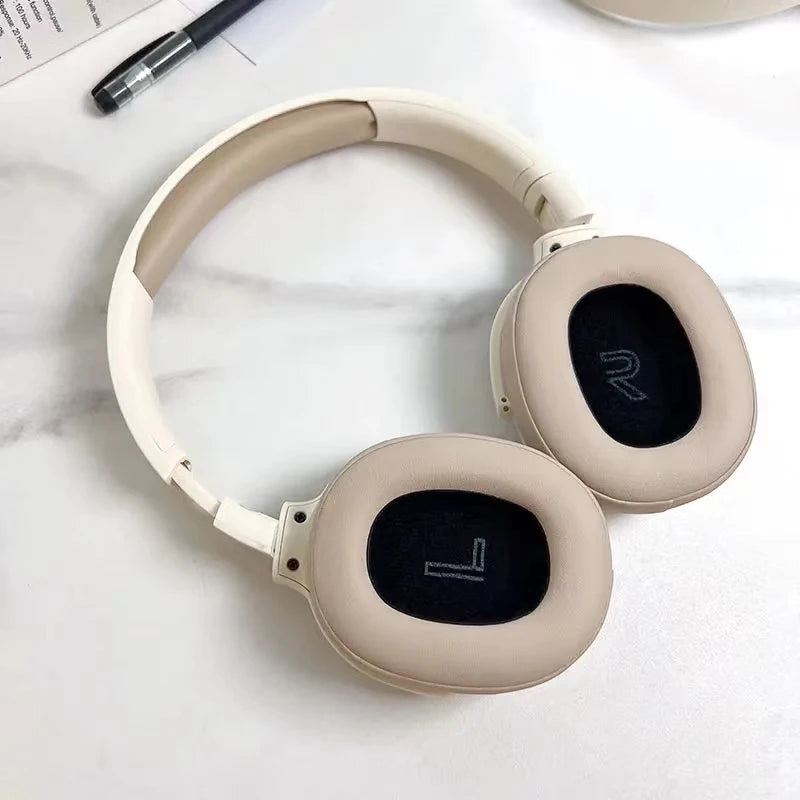 Over Ear HIFI Stereo Headsets True Sports With Earphones