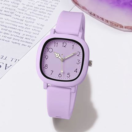 Cute Bear Ladies Watch Casual Jelly Style