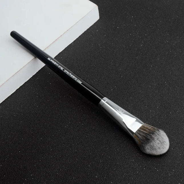 SPE #99 Pro Blush & Bronzer Brush